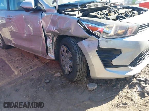 2021 Kia Rio S with VIN 3KPA24AD4ME363969, listed as a IAAI auction lot 41304242 with 119,194 mi miles and . Bid and sale history available at DreamBid. Image 6.