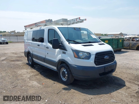 2016 Ford Transit Cargo with VIN 1FTYE1ZM1GKB27189, listed as a IAAI auction lot 40110239 with 131,106 mi miles and . Bid and sale history available at carsss.com. Image 1.