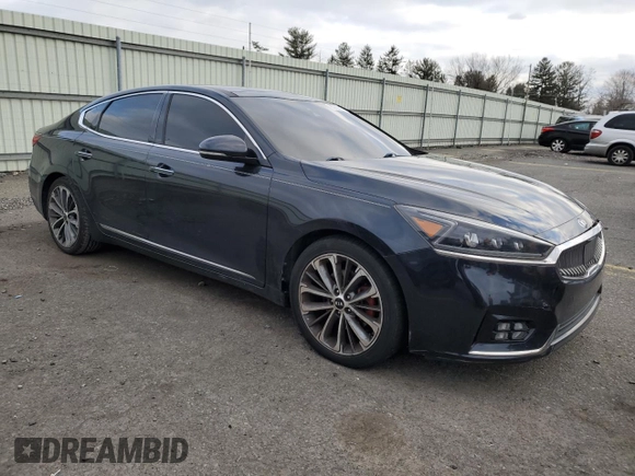 2017 Kia Cadenza Limited with VIN KNALC4J10H5087798, listed as a Copart auction lot 86920494 with 85,733 mi miles and Clean Title. Bid and sale history available at carsss.com. Image 4.