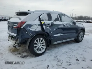 2020 Cadillac XT4 AWD Premium Luxury z VIN 1GYFZDR40LF115500, wystawiony jako Copart lot #45758825 z przebiegiem 49 526 mil mil oraz Czysty tytuł • Clean title. Historia ofert i sprzedaży dostępna na DreamBid. Obrazek 3.