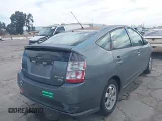 2005 Toyota Prius z VIN JTDKB20UX53123196, wystawiony jako IAAI lot #41626598 z przebiegiem 216 895 mil mil oraz . Historia ofert i sprzedaży dostępna na DreamBid. Obrazek 4.