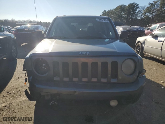 2011 Jeep Patriot Latitude with VIN 1J4NT1GA1BD284164, listed as a Copart auction lot 46862655 with 144,292 mi miles and Salvage Title. Bid and sale history available at carsss.com. Image 5.