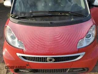 2013 Smart fortwo Passion с VIN WMEEK3BA9DK610482, выставлен на аукционе Copart как лот 74207324 с пробегом Не указан миль и На запчасти • Non repairable. История ставок и продаж доступна на DreamBid. Изображение 11.