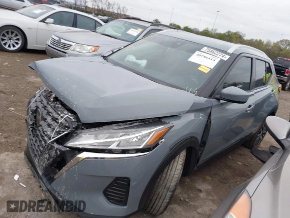 2021 Nissan Kicks SV with VIN 3N1CP5CV9ML473162, listed as a IAAI auction lot 40786414 with 100,107 mi miles. Bid and sale history available at carsss.com. Image 2.