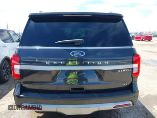2024 Ford Expedition Max XLT with VIN 1FMJK1H87REA37010, listed as a IAAI auction lot 42169128 with 18,478 mi miles and . Bid and sale history available at DreamBid. Image 17.