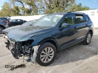 2018 Volkswagen Tiguan S z VIN 3VV1B7AX9JM043240, wystawiony jako Copart lot #72519764 z przebiegiem 129 138 mil mil oraz Szkoda całkowita • Salvage title. Historia ofert i sprzedaży dostępna na DreamBid. Obrazek 1.