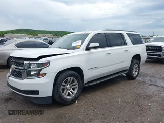 2018 Chevrolet Suburban LT z VIN 1GNSCHKC6JR109427, wystawiony jako IAAI lot #42131806 z przebiegiem 147 049 mil mil oraz . Historia ofert i sprzedaży dostępna na DreamBid. Obrazek 2.