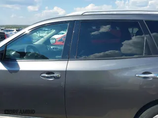 2017 Nissan Pathfinder S with VIN 5N1DR2MM1HC662434, listed as a IAAI auction lot 40319157 with 176,365 mi miles. Bid and sale history available at carsss.com. Image 14.