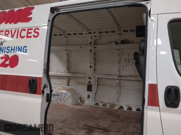 2019 Ram ProMaster Cargo with VIN 3C6TRVBG8KE501956, listed as a IAAI auction lot 41028829 with 172,190 mi miles and . Bid and sale history available at DreamBid. Image 8.