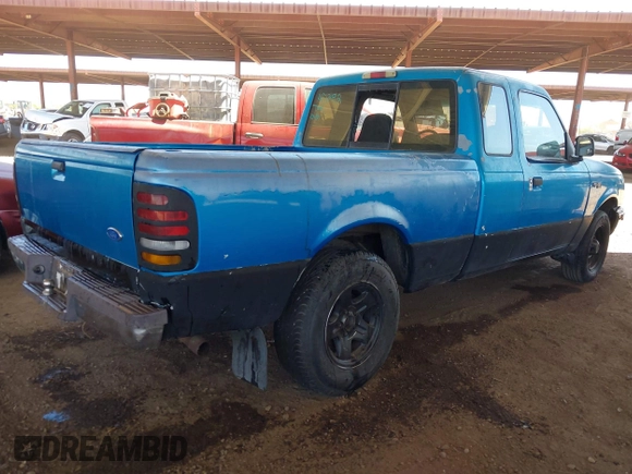 1996 Ford Ranger XL z VIN 1FTCR14U7TPA61282, wystawiony jako IAAI lot #42534327 z przebiegiem 155 875 mil mil oraz . Historia ofert i sprzedaży dostępna na DreamBid. Obrazek 4.