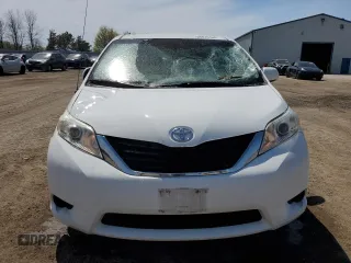 2014 Toyota Sienna LE AAS with VIN 5TDKK3DC3ES478801, listed as a Copart auction lot 56035165 with 163,271 mi miles and Non repairable. Bid and sale history available at DreamBid. Image 5.