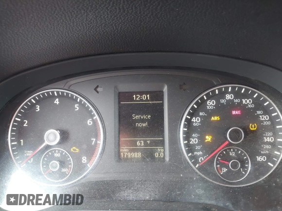 2012 Volkswagen Passat SE с VIN 1VWBH7A3XCC078160, выставлен на аукционе IAAI как лот 42229424 с пробегом 179 988 миль миль и . История ставок и продаж доступна на DreamBid. Изображение 7.