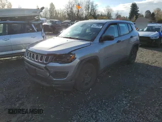 2017 Jeep Compass Sport with VIN 3C4NJCAB6HT647621, listed as a Copart auction lot 80497284 with 96,086 mi miles and Salvage Title. Bid and sale history available at carsss.com. Image 1.