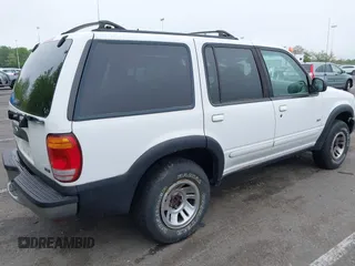 2001 Ford Explorer XLS z VIN 1FMZU72EX1ZA08838, wystawiony jako IAAI lot #42140302 z przebiegiem 166 928 mil mil oraz . Historia ofert i sprzedaży dostępna na DreamBid. Obrazek 4.
