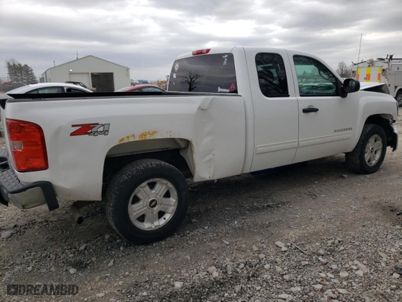 2010 Chevrolet Silverado 1500 LT with VIN 1GCSKSE39AZ126453, listed as a Copart auction lot 49468985 with 163,144 mi miles and Salvage Title. Bid and sale history available at carsss.com. Image 3.