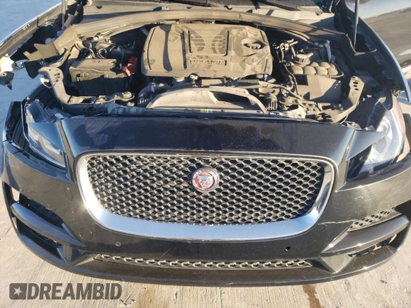 2020 Jaguar F-Pace 25t z VIN SADCS2FX1LA640681, wystawiony jako Copart lot #80863284 z przebiegiem 80 337 mil mil oraz Czysty tytuł • Clean title. Historia ofert i sprzedaży dostępna na DreamBid. Obrazek 12.