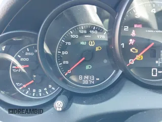 2013 Porsche Cayenne с VIN WP1AA2A21DLA02081, выставлен на аукционе IAAI как лот 42559417 с пробегом 81 413 миль миль и . История ставок и продаж доступна на DreamBid. Изображение 16.