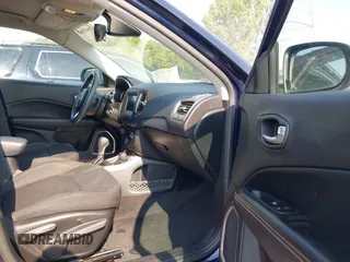 2018 Jeep Compass Sport with VIN 3C4NJDAB8JT143518, listed as a IAAI auction lot 42465162 with 183,632 mi miles and . Bid and sale history available at DreamBid. Image 5.