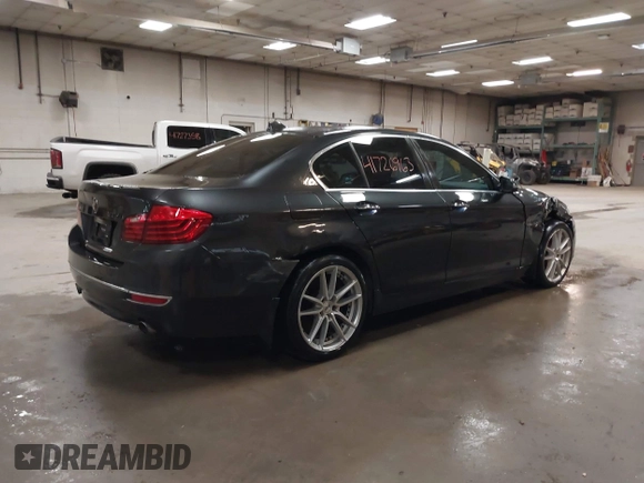 2016 BMW 5 Series 535i xDrive with VIN WBA5B3C52GD549580, listed as a IAAI auction lot 41726963 with 114,334 mi miles and . Bid and sale history available at DreamBid. Image 4.