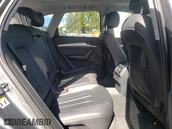 2018 Audi Q5 Premium Plus with VIN WA1BNAFY9J2045077, listed as a Copart auction lot 61676022 with 36,303 mi miles. Bid and sale history available at carsss.com. Image 6.