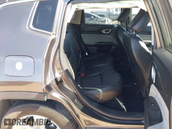 2022 Jeep Compass Latitude с VIN 3C4NJCBB5NT106599, выставлен на аукционе IAAI как лот 42111402 с пробегом 68 910 миль миль и . История ставок и продаж доступна на DreamBid. Изображение 8.