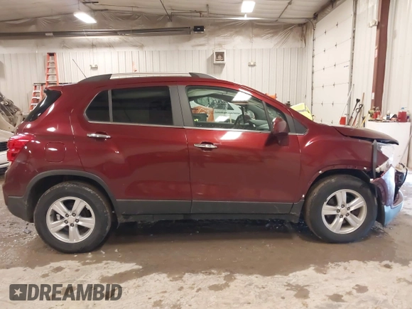 2017 Chevrolet Trax LT with VIN 3GNCJLSBXHL223940, listed as a IAAI auction lot 41998080 with 121,448 mi miles and . Bid and sale history available at carsss.com. Image 13.