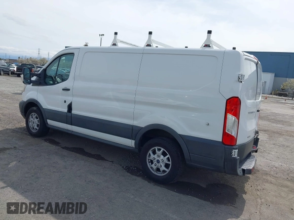 2016 Ford Transit z VIN 1FTYR1YG9GKA12565, wystawiony jako IAAI lot #41969936 z przebiegiem 192 933 mil mil oraz . Historia ofert i sprzedaży dostępna na DreamBid. Obrazek 3.