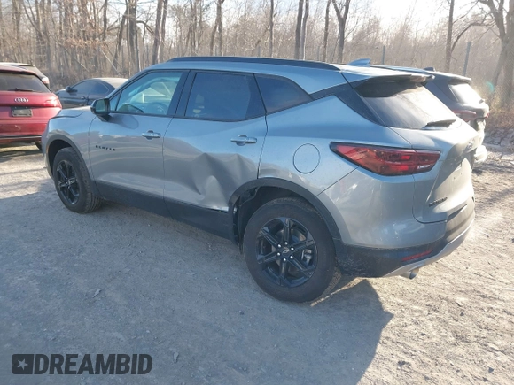 2025 Chevrolet Blazer LT with VIN 3GNKBHR45SS104574, listed as a IAAI auction lot 41293595 with 1,205 mi miles and . Bid and sale history available at DreamBid. Image 3.