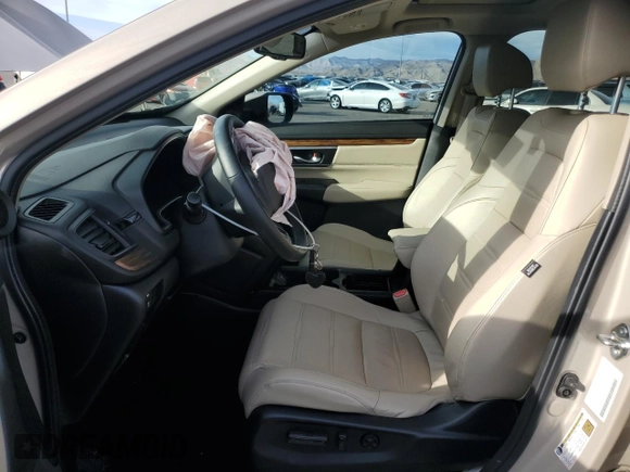 2017 Honda CR-V Touring with VIN 5J6RW2H90HL049188, listed as a Copart auction lot 86656364 with 28,498 mi miles and Salvage Title. Bid and sale history available at carsss.com. Image 7.