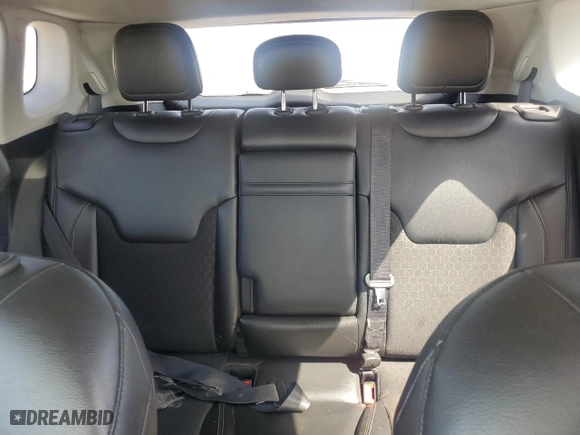 2018 Jeep Compass Latitude with VIN 3C4NJCBB8JT227489, listed as a Copart auction lot 48724225 with 180,645 mi miles and Salvage Title. Bid and sale history available at carsss.com. Image 10.
