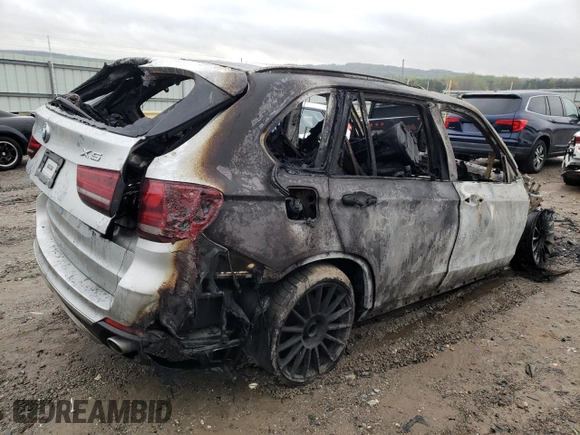2017 BMW X5 xDrive35d with VIN 5UXKS4C3XH0U04580, listed as a Copart auction lot 49298424 with 0 mi miles and Non Repairable. Bid and sale history available at carsss.com. Image 3.