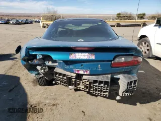 1994 Chevrolet Camaro z VIN 2G1FP22S1R2218727, wystawiony jako Copart lot #80922944 z przebiegiem 181 616 mil mil oraz Szkoda całkowita • Salvage title. Historia ofert i sprzedaży dostępna na DreamBid. Obrazek 6.
