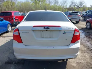 2012 Ford Fusion Hybrid с VIN 3FADP0L31CR325835, выставлен на аукционе IAAI как лот 41982489 с пробегом 124 266 миль миль и . История ставок и продаж доступна на DreamBid. Изображение 16.