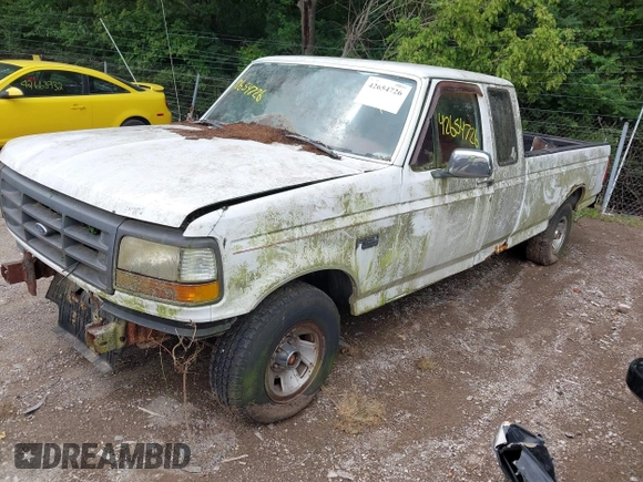 1992 Ford F-150 with VIN 1FTEX15Y2NKB09237, listed as a IAAI auction lot 42654726 with 260,150 mi miles and . Bid and sale history available at DreamBid. Image 2.