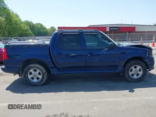 2004 Ford Explorer Sport Trac XLS z VIN 1FMZU67K64UB52672, wystawiony jako IAAI lot #42042467 z przebiegiem 230 135 mil mil oraz . Historia ofert i sprzedaży dostępna na DreamBid. Obrazek 5.