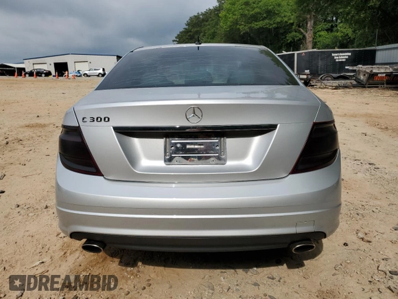 2011 Mercedes-Benz C 300 Sport с VIN WDDGF5EB2BA517095, выставлен на аукционе Copart как лот 57162275 с пробегом Не указан миль и Списание • Salvage title. История ставок и продаж доступна на DreamBid. Изображение 6.