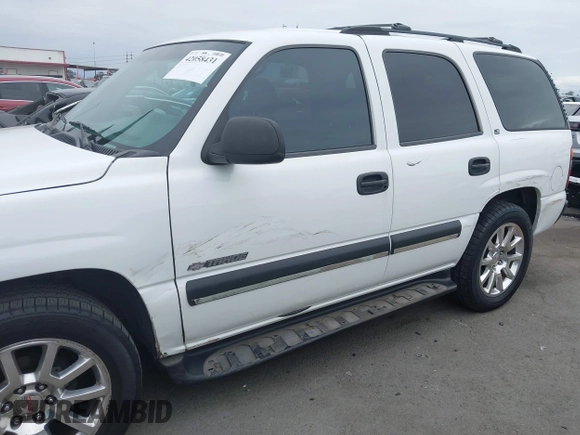 2002 Chevrolet Tahoe LS with VIN 1GNEC13T82R290051, listed as a IAAI auction lot 42058431 with 168,264 mi miles and . Bid and sale history available at DreamBid. Image 6.