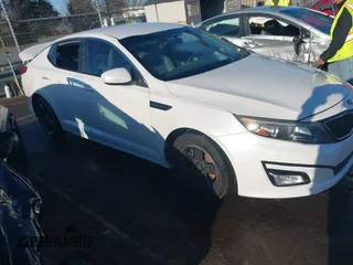 2015 Kia Optima LX with VIN 5XXGM4A72FG376907, listed as a IAAI auction lot 41823625 with 156,281 mi miles. Bid and sale history available at carsss.com. Image 1.