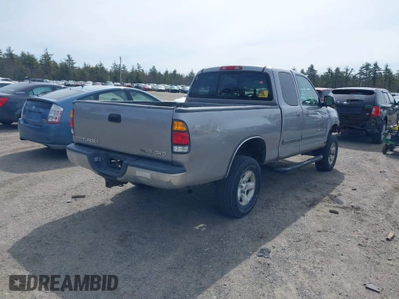 2003 Toyota Tundra SR5 with VIN 5TBBT44183S400232, listed as a IAAI auction lot 41933745 with 272,752 mi miles and . Bid and sale history available at carsss.com. Image 4.