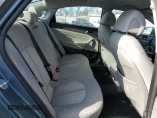 2016 Hyundai Sonata Hybrid SE with VIN KMHE24L19GA016614, listed as a Copart auction lot 89388265 with 136,028 mi miles and Salvage Title. Bid and sale history available at carsss.com. Image 11.