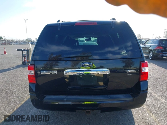 2012 Ford Expedition EL Limited with VIN 1FMJK2A54CEF09905, listed as a IAAI auction lot 41852781 with 64,762 mi miles. Bid and sale history available at carsss.com. Image 16.
