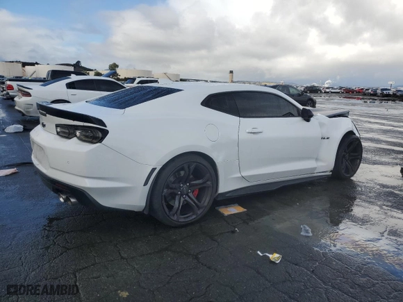 2021 Chevrolet Camaro 2SS with VIN 1G1FG1R79M0120356, listed as a Copart auction lot 86222314 with 39,325 mi miles and Salvage Title. Bid and sale history available at carsss.com. Image 3.