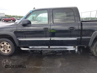 2006 GMC Sierra 1500 SLT with VIN 2GTEK13T561232618, listed as a IAAI auction lot 42086899 with 310,473 mi miles and . Bid and sale history available at carsss.com. Image 17.