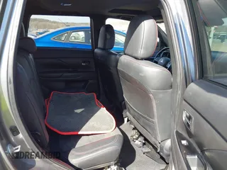 2020 Mitsubishi Outlander SE with VIN JA4AD3A34LZ036626, listed as a IAAI auction lot 41806922 with 100,414 mi miles and . Bid and sale history available at DreamBid. Image 8.