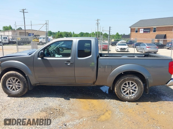2016 Nissan Frontier SV z VIN 1N6AD0CW0GN760285, wystawiony jako IAAI lot #42434781 z przebiegiem 52 864 mil mil oraz . Historia ofert i sprzedaży dostępna na DreamBid. Obrazek 14.