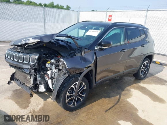 2022 Jeep Compass Limited with VIN 3C4NJDCB2NT118200, listed as a IAAI auction lot 42403038 with 39,005 mi miles and . Bid and sale history available at DreamBid. Image 18.