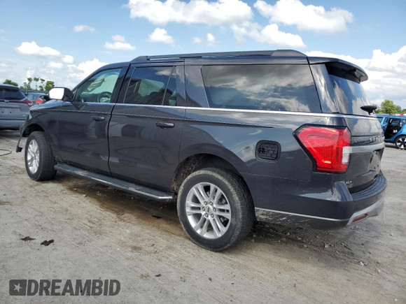 2022 Ford Expedition Max XLT with VIN 1FMJK1JT4NEA56932, listed as a Copart auction lot 61036945 with 32,728 mi miles and Salvage title. Bid and sale history available at DreamBid. Image 2.