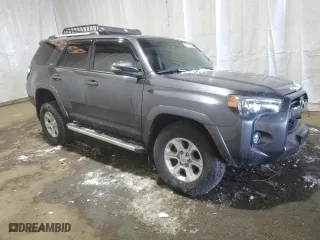 2022 Toyota 4Runner SR5 Premium with VIN JTENU5JR9N6087224, listed as a Copart auction lot 42132735 with 32,696 mi miles and Salvage Title. Bid and sale history available at carsss.com. Image 4.