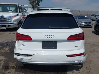 2019 Audi Q5 Premium Plus z VIN WA1BNAFY9K2124525, wystawiony jako IAAI lot #42164362 z przebiegiem Nie podano mil oraz . Historia ofert i sprzedaży dostępna na DreamBid. Obrazek 17.