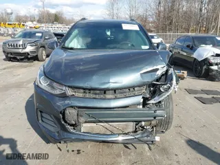 2021 Chevrolet Trax LT with VIN KL7CJLSB9MB348283, listed as a IAAI auction lot 41728023 with 83,267 mi miles. Bid and sale history available at carsss.com. Image 12.